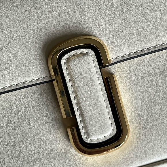 The J Marc Shoulder Bag - Picture 7 of 16